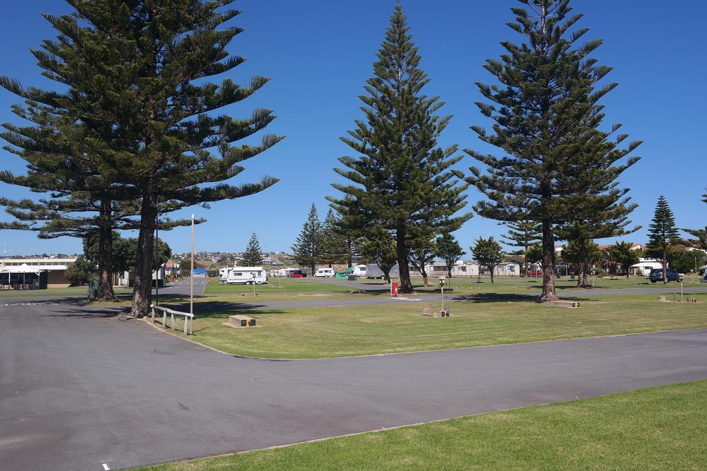 Moana Beach Tourist Park Экстерьер фото